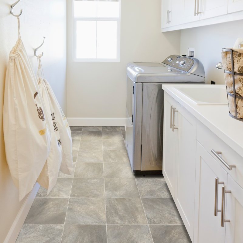 Americarpet providing pet-friendly waterproof vinyl flooring  in Layton, UT - Hampton Heights